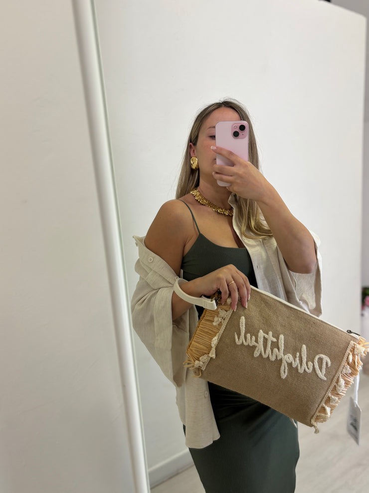 Pochette in paglia con tracolla interna