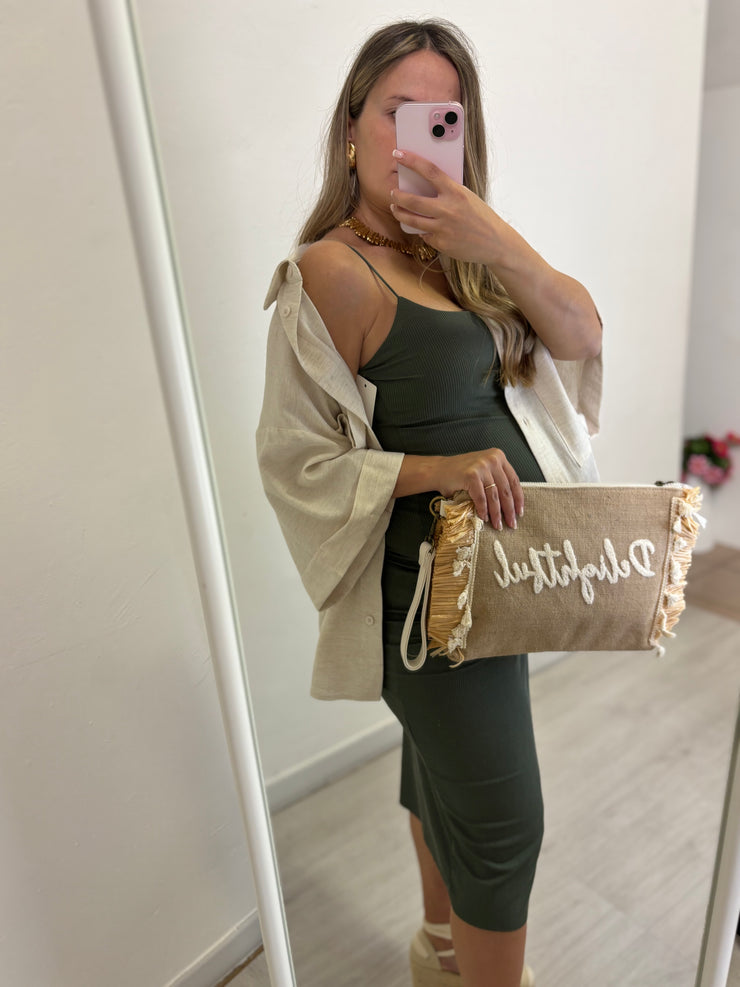 Pochette in paglia con tracolla interna