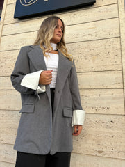 Blazer risvolta alla manica